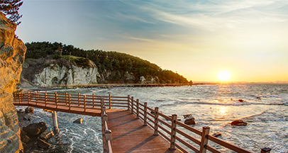 Coastal trail of Homi Peninsula